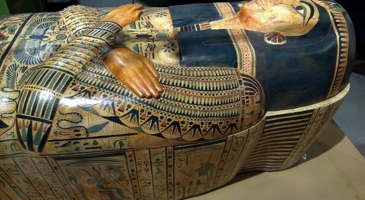 Passenger airplane taking off into the sky, symbolizing departure from Sharm El Sheikh